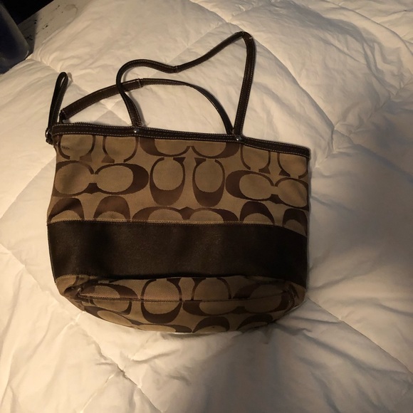 Handbags - Signature coach purse